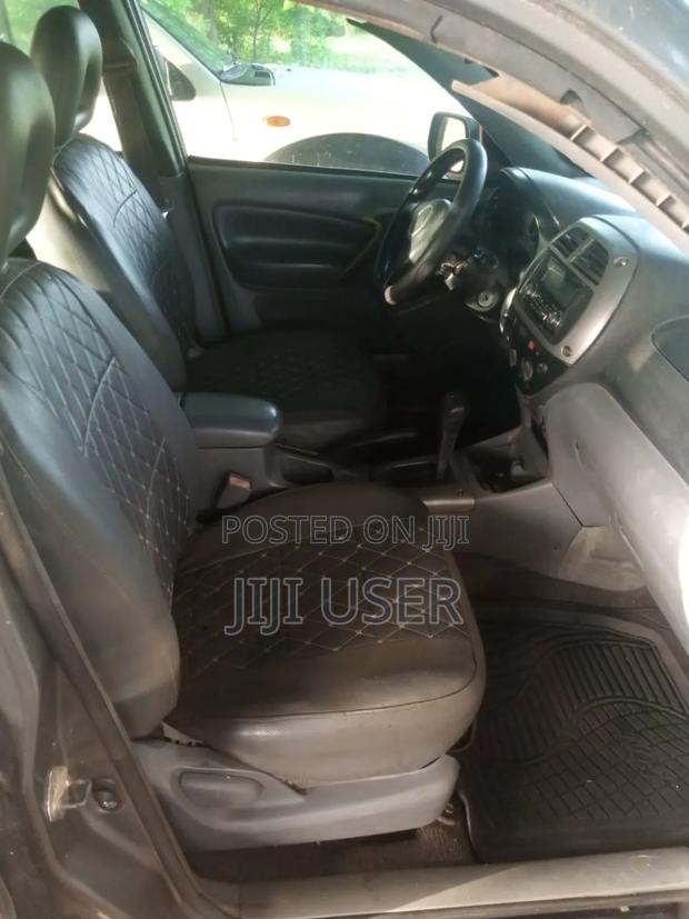 Toyota RAV4 2008 Blue