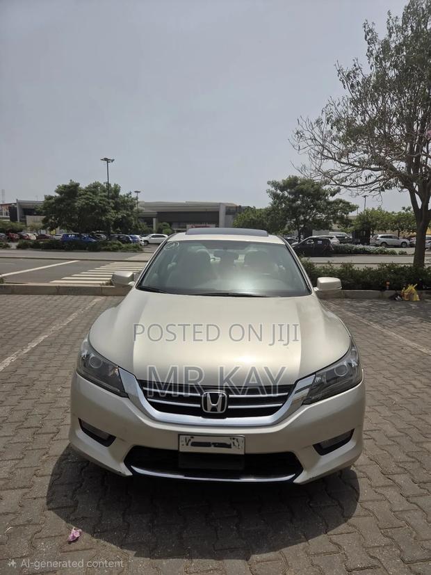 Honda Accord EX 4dr Sedan (2.4L 4cyl CVT) 2015 Gold