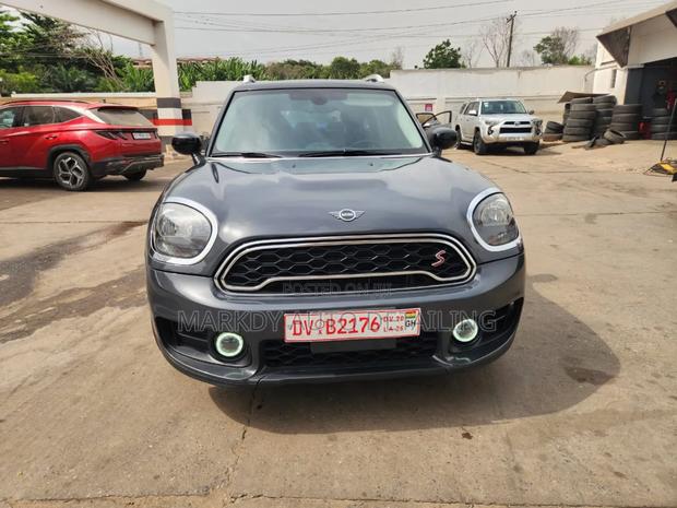 Mini Cooper 2020 Gray