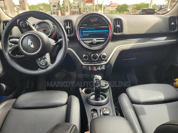 Mini Cooper 2020 Gray
