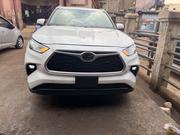 Toyota Highlander XLE 2022 White for sale