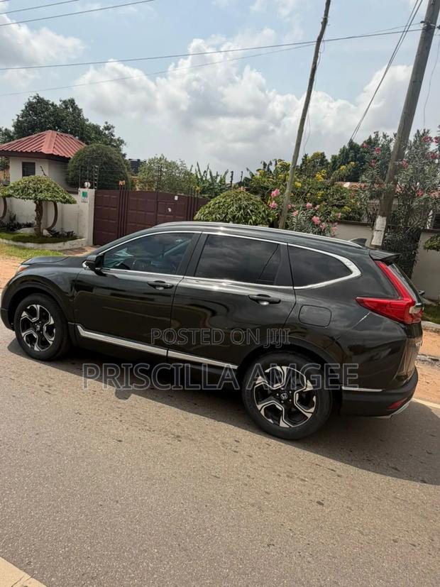 Honda CR-V Touring 4dr SUV (1.5L 4cyl CVT) 2017 Gray
