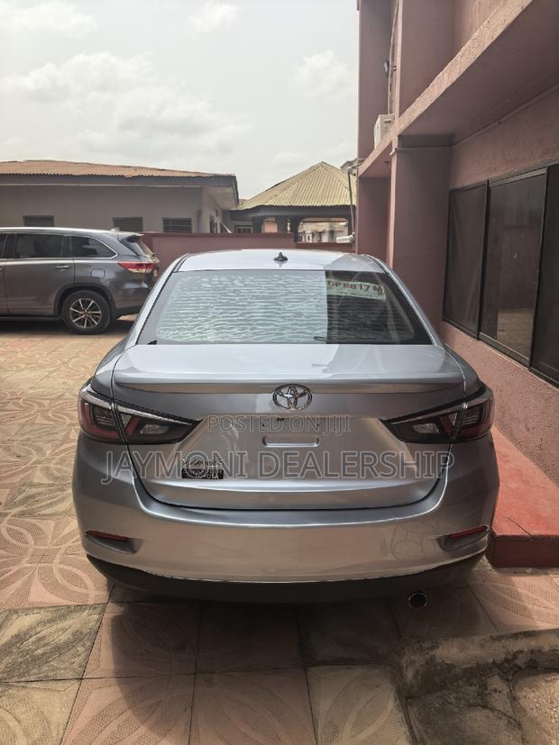 Toyota Yaris iA 1.5 FWD 2019 Silver