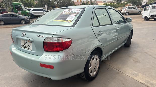 Toyota Vios 2010 Green
