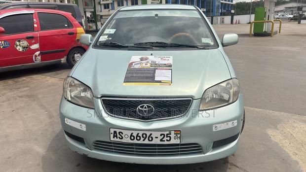 Toyota Vios 2010 Green