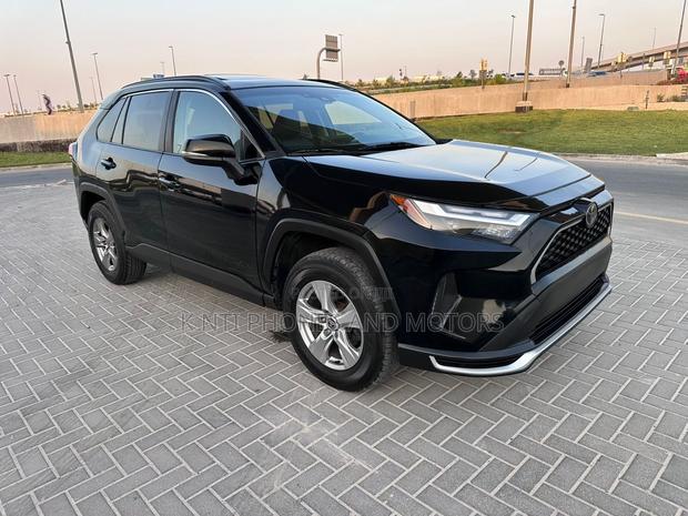 Toyota RAV4 2023 Black