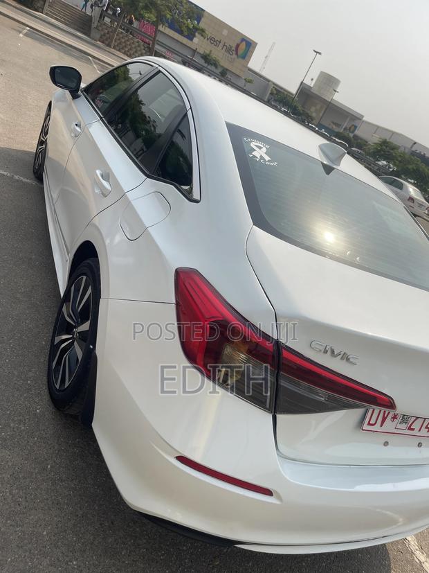 Honda Civic EX-L 2022 White