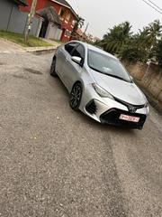 Toyota Corolla SE (1.8L 4cyl 2A) 2019 Silver for sale