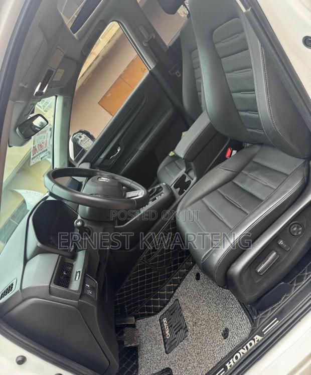 Honda CR-V 2023 White