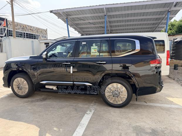 New Toyota Land Cruiser 2025 Black