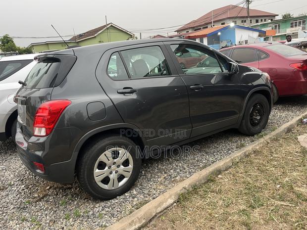 Chevrolet Trax 2017 Gray