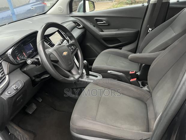 Chevrolet Trax 2017 Gray