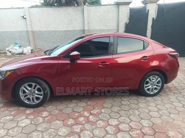 Toyota Yaris iA 1.5 FWD 2017 Red