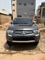 Mitsubishi L200 Double Cab 2.5 180hp 4WD 2011 Gray for sale