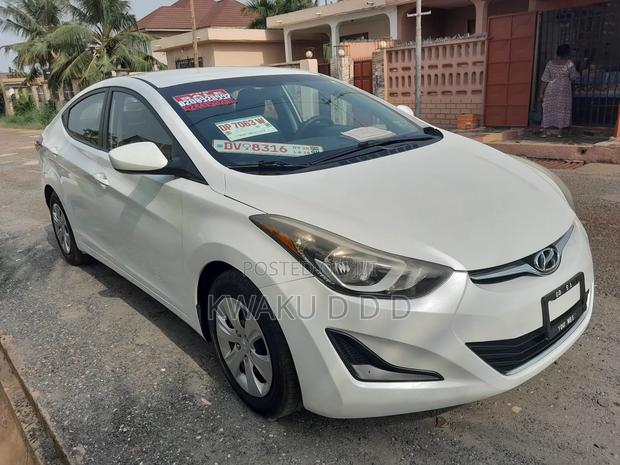 Hyundai Elantra SE Sedan FWD (1.8L 4cyl 6A) 2016 White
