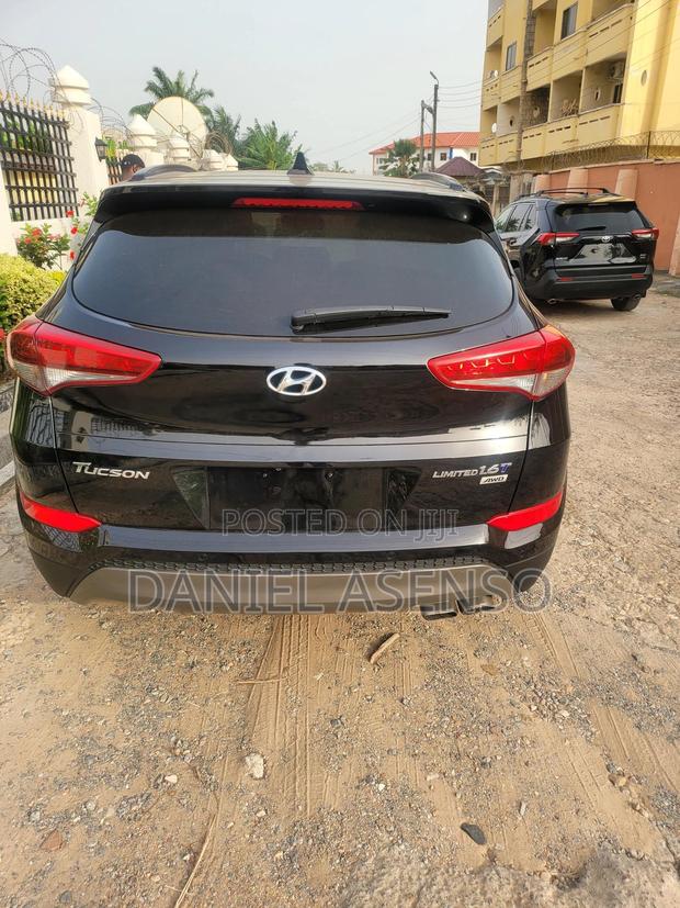 Hyundai Tucson 2017 Black