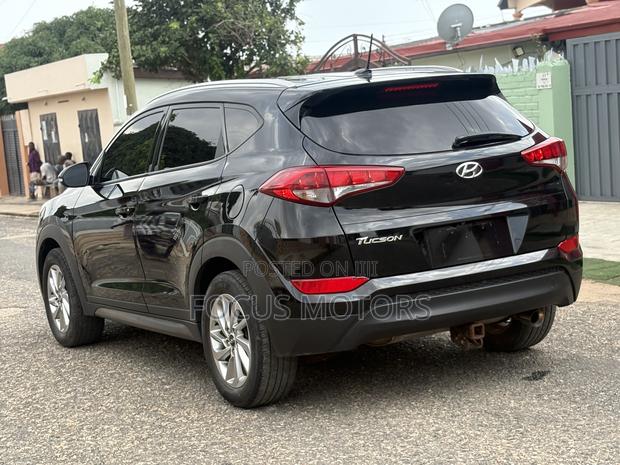 Hyundai Tucson 2017 Black
