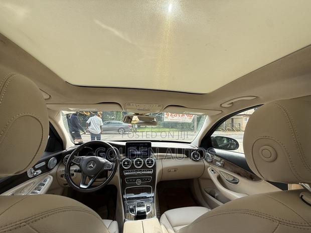 Mercedes-Benz C300 Luxury 4matic Sedan AWD (2.0L 4cyl 7A) 2017 Brown