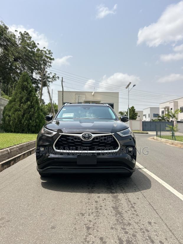 Toyota Highlander XLE 2021 Black