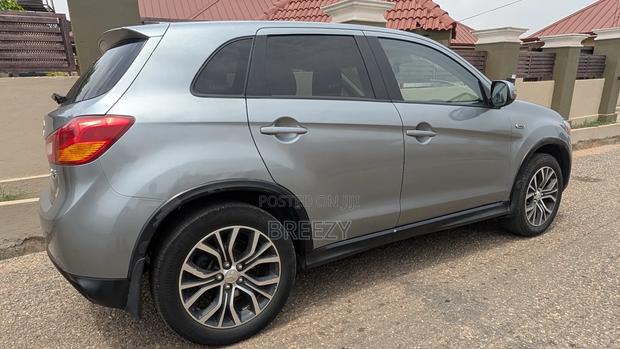 Mitsubishi Outlander Sport ES 2.0 2017 Silver