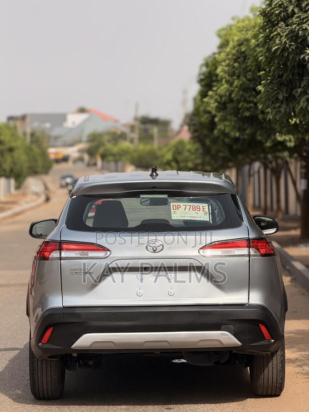 Toyota Corolla Cross 2024 Silver