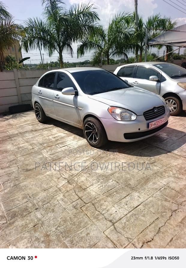 Hyundai Accent 1.6 2009 Silver