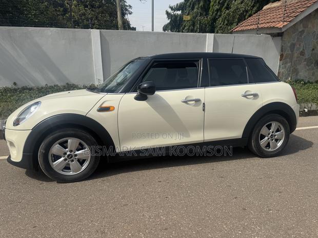Mini Cooper 2015 Beige