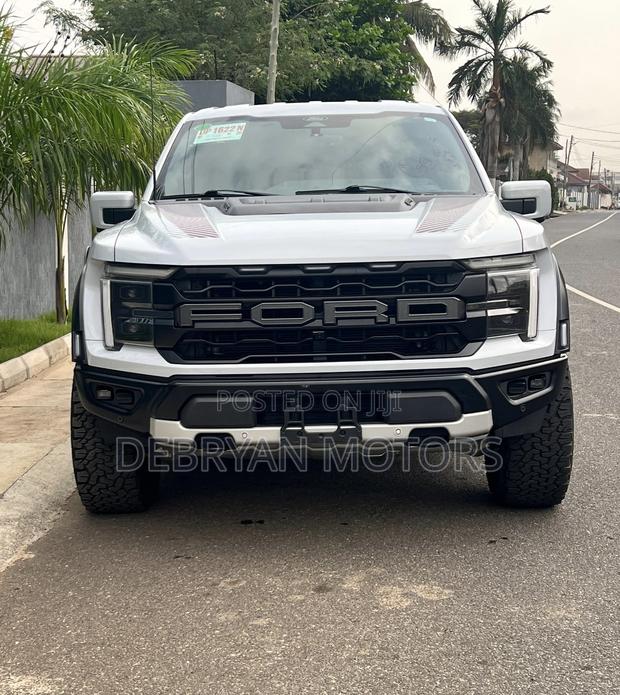 Ford F-150 Raptor 4WD SuperCrew 5.5' Box 2025 White