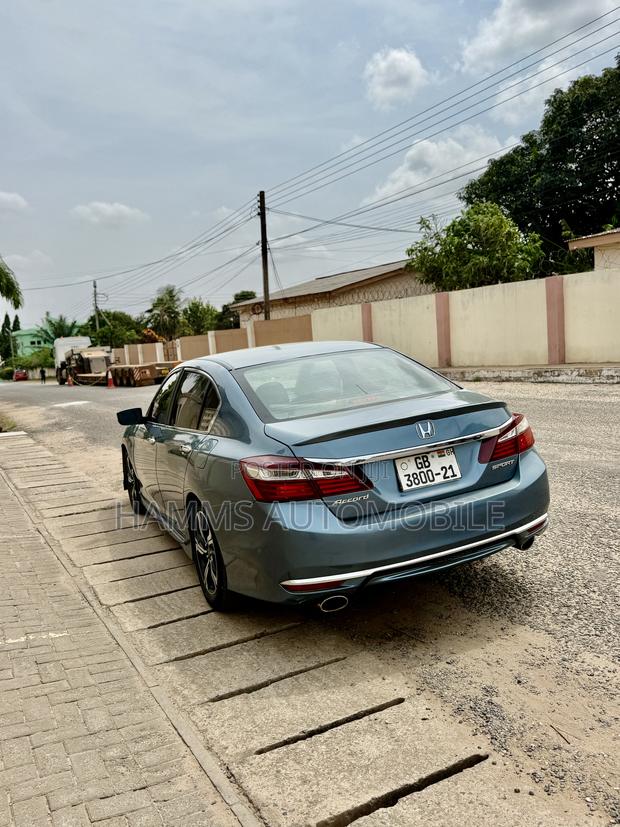 Honda Accord Sport 2.0T 2018 Green