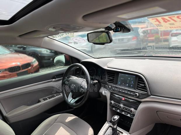 Hyundai Elantra 2019 Burgundy
