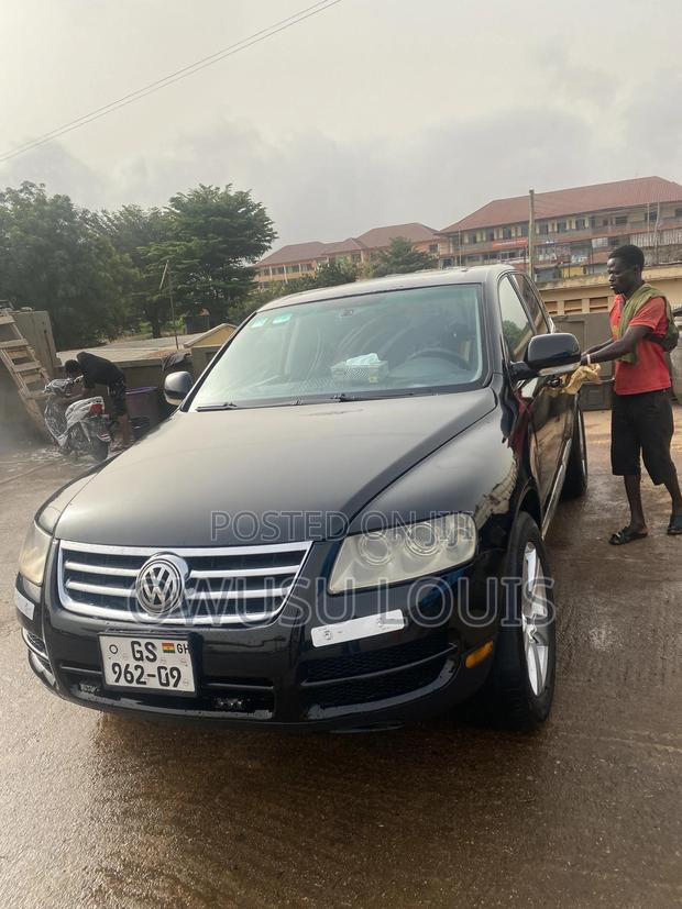 Volkswagen Touareg 2008 Black
