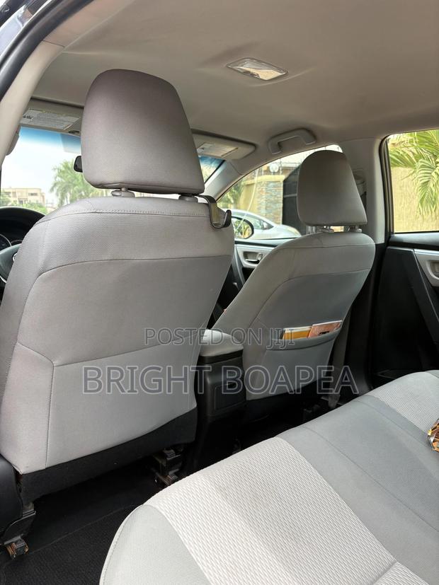 Toyota Corolla LE Eco 4dr Sedan (1.8L 4cyl CVT) 2015 Gray