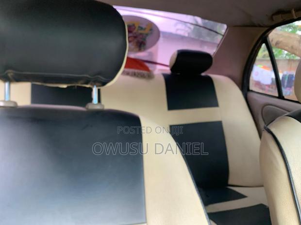 Toyota Corolla Automatic 1999 White