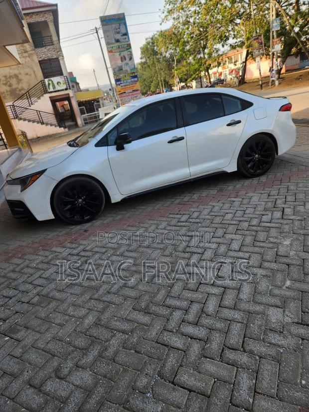 Toyota Corolla 2020 White