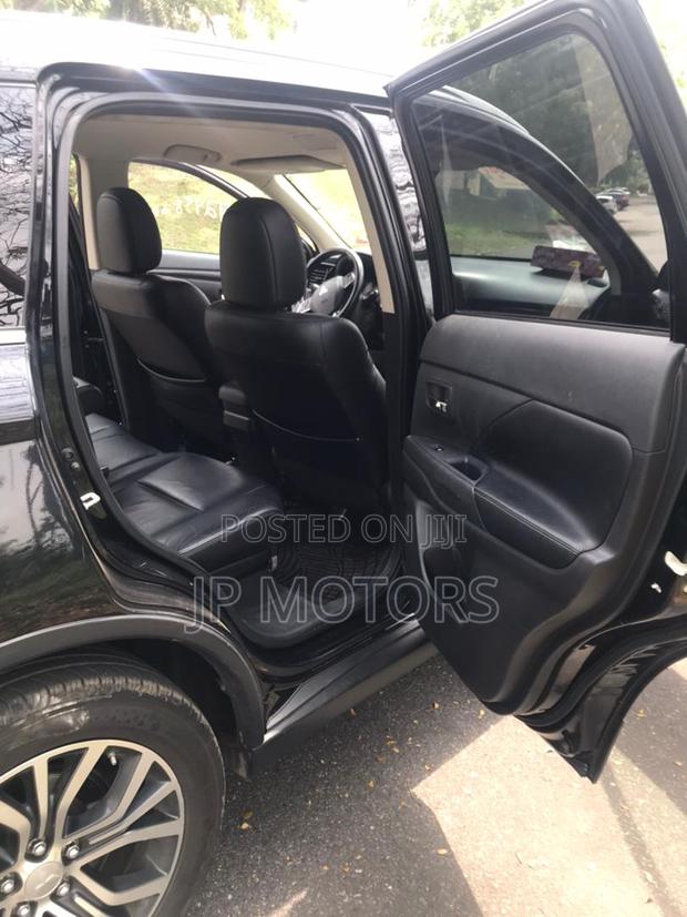 Mitsubishi Outlander SEL AWC 2017 Black