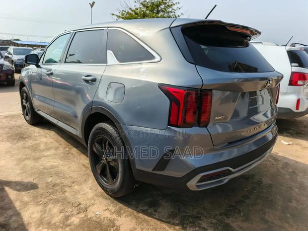 Kia Sorento LX 2021 Gray