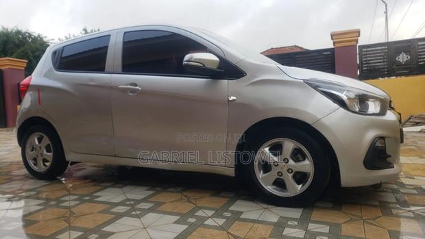 Chevrolet Spark 2018 Silver
