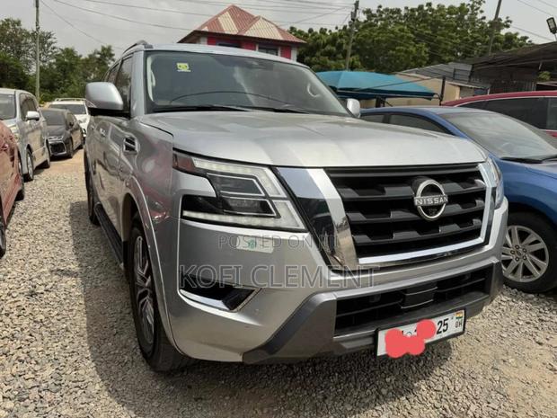Nissan Patrol 2021 Silver