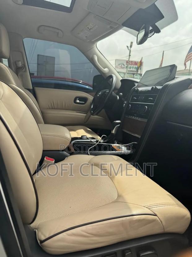 Nissan Patrol 2021 Silver