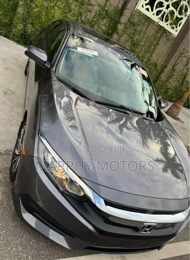 Honda Civic EX 4dr Sedan (2.0L 4cyl) 2017 Gray
