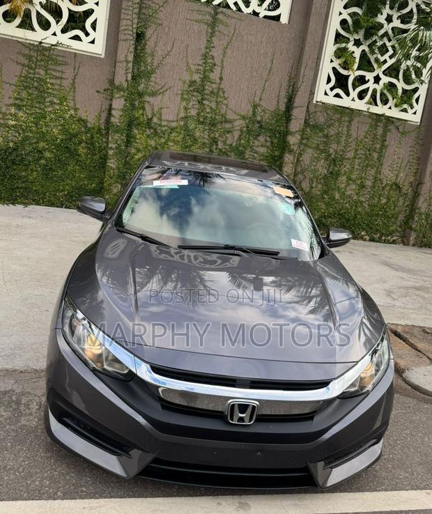 Honda Civic EX 4dr Sedan (2.0L 4cyl) 2017 Gray