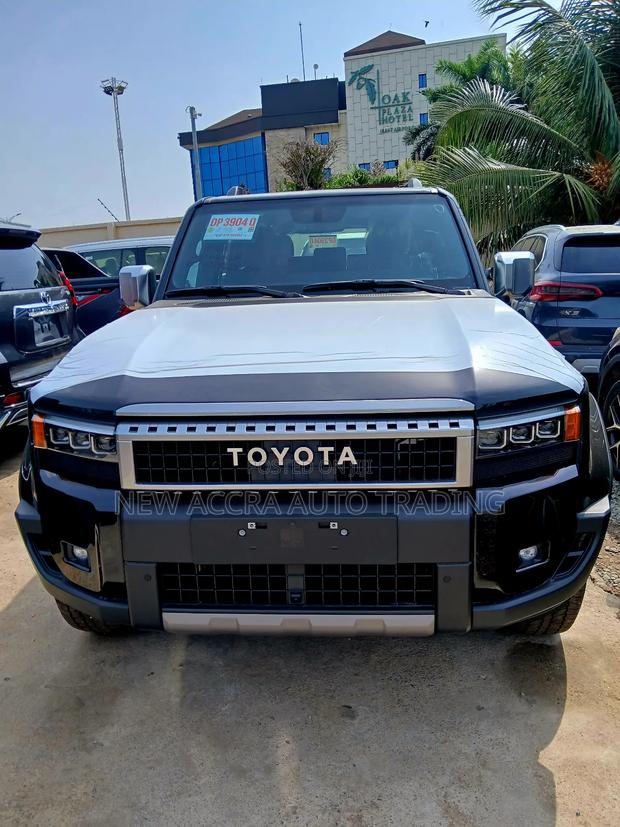 New Toyota Land Cruiser Prado 2026 Black