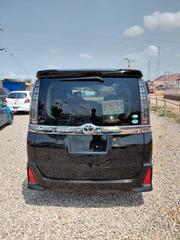 Toyota Voxy SV Premium 2014 Black for sale