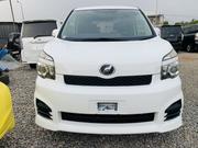 Toyota Voxy 2010 White for sale