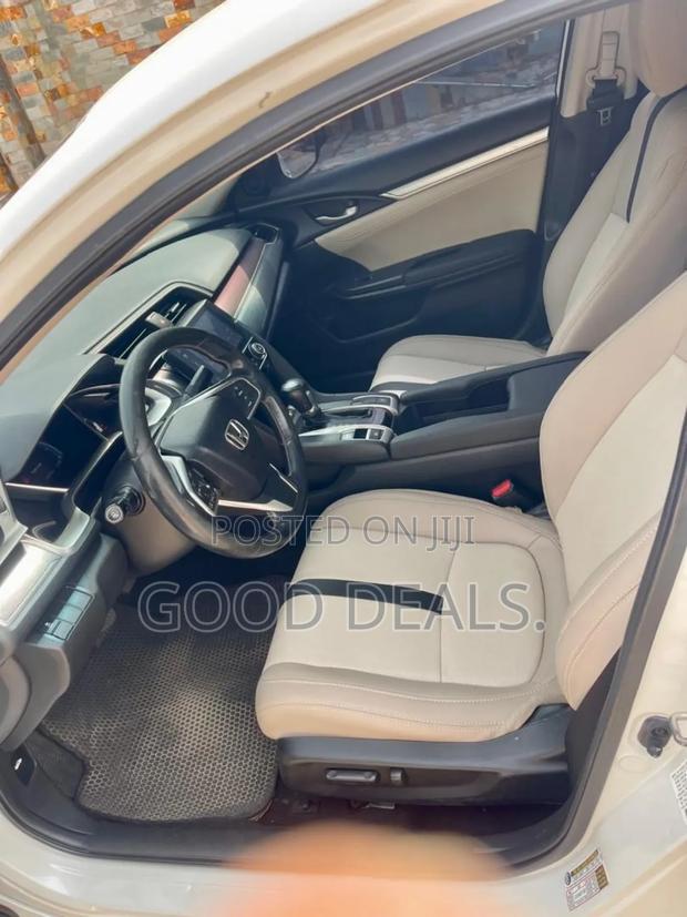 Honda Civic EX-L 4dr Sedan (1.5L 4cyl) 2017 White