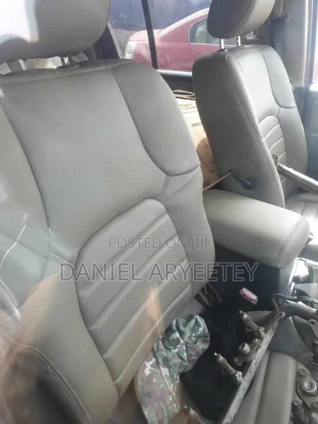 Nissan Pathfinder SE 2005 Black