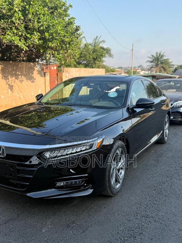 Honda Accord Sport (1.5L 4cyl Turbo CVT) 2019 Black