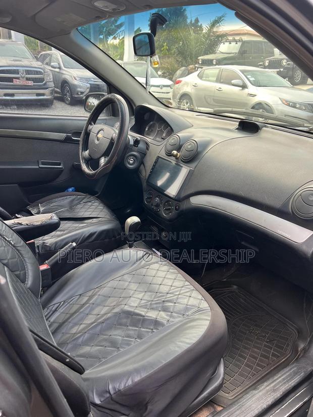 Chevrolet Aveo 2011 Black