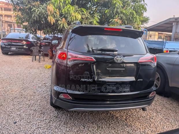 Toyota RAV4 2018 Black