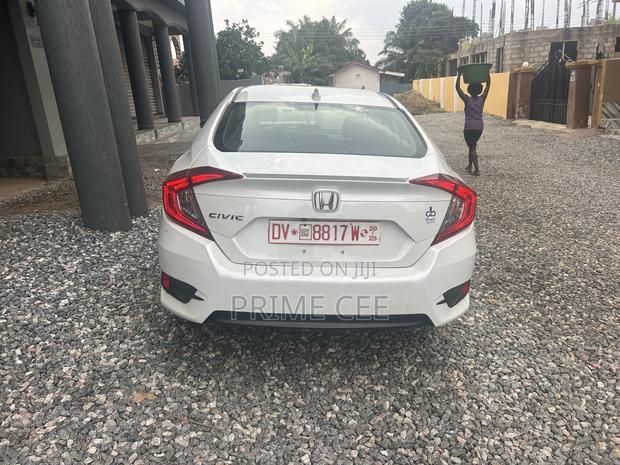 Honda Civic EX-L Sedan 2019 White
